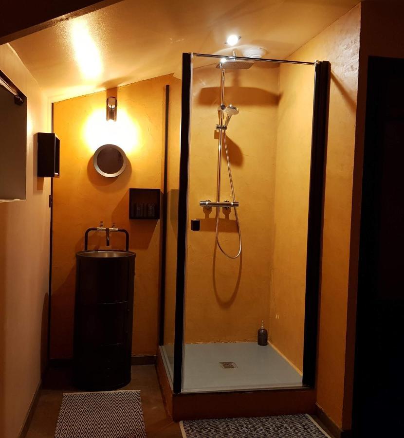 Au Soleil Vert - Chambre De Charme Avec Spa Et Sauna Prives Zeggers-Cappel Exteriör bild