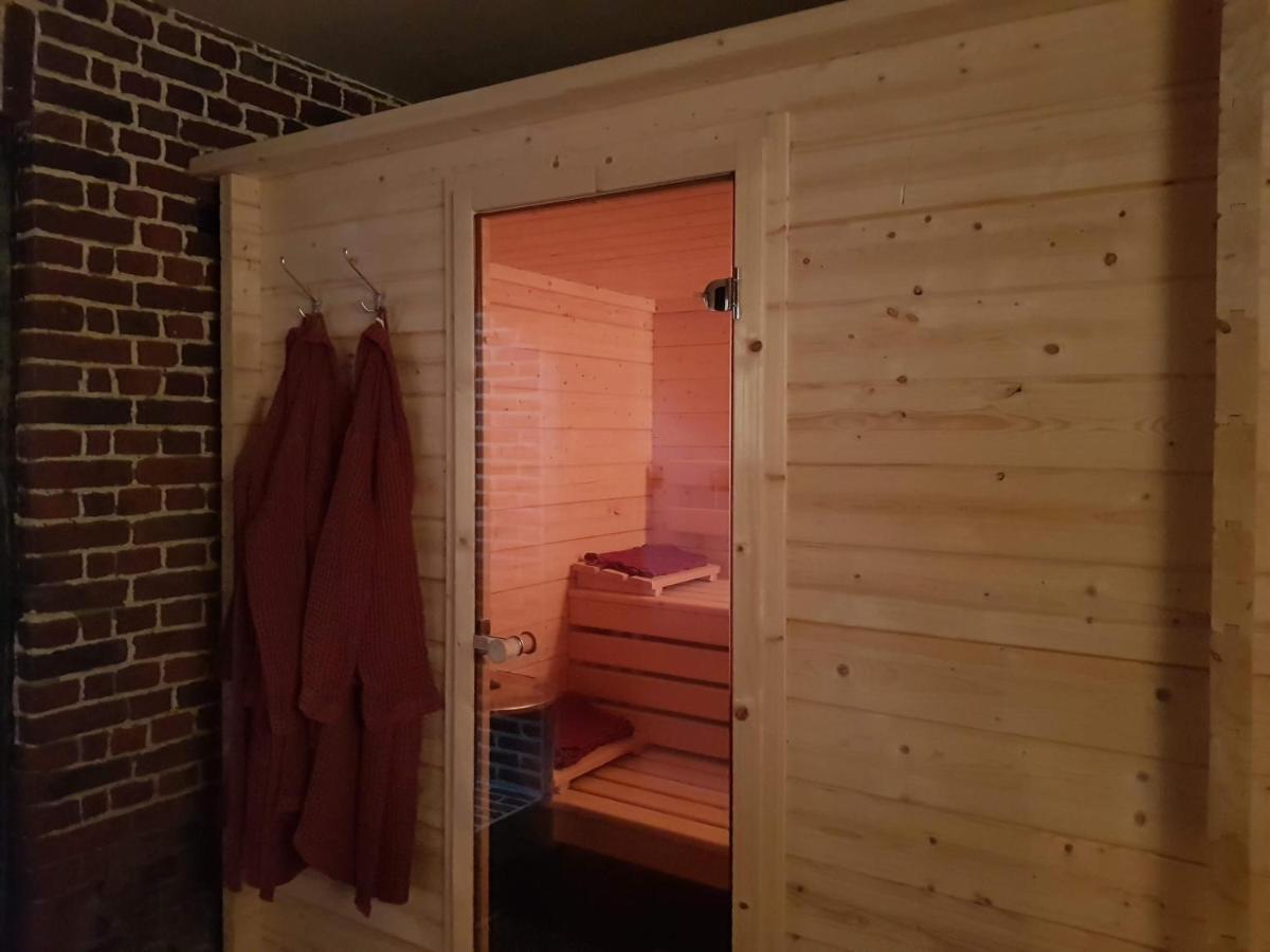 Au Soleil Vert - Chambre De Charme Avec Spa Et Sauna Prives Zeggers-Cappel Exteriör bild